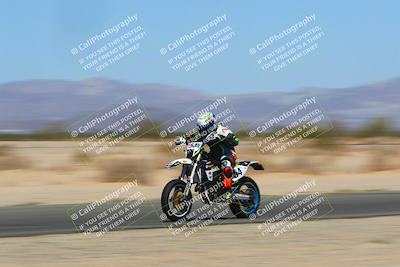 media/Apr-15-2022-Apex Assassins (Fri) [[9fb2e50610]]/Trackday Level 1/Session 2/Speed Shots/